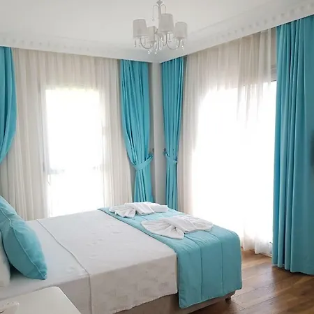 Yuva Butık * Çeşme