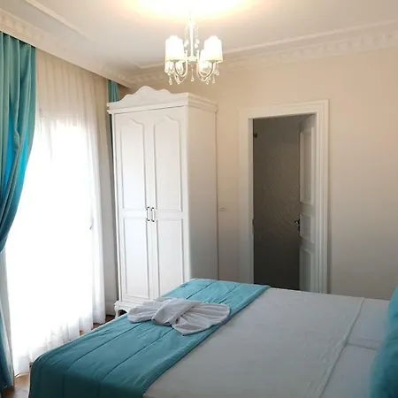 Yuva Butık Çeşme