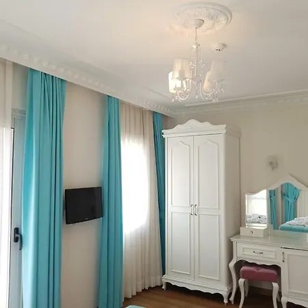 Yuva Butik Çeşme